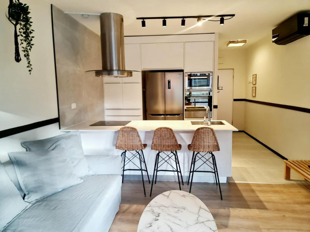 Royal Park- Magical Garden Apartment *
